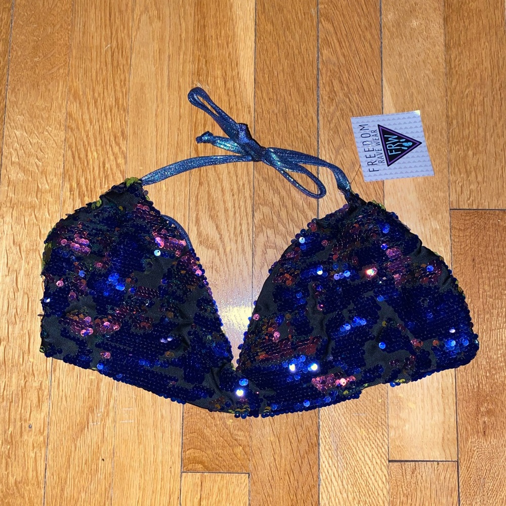 NWT FreedomRaveWear Bralette D cup